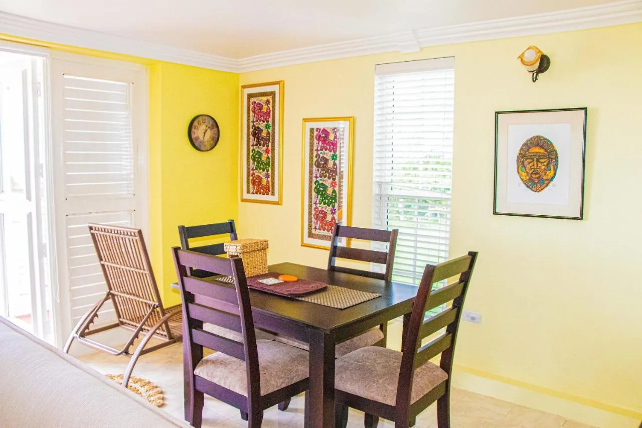 Apartamento Beach Dreams At Seacastles Montego Bay