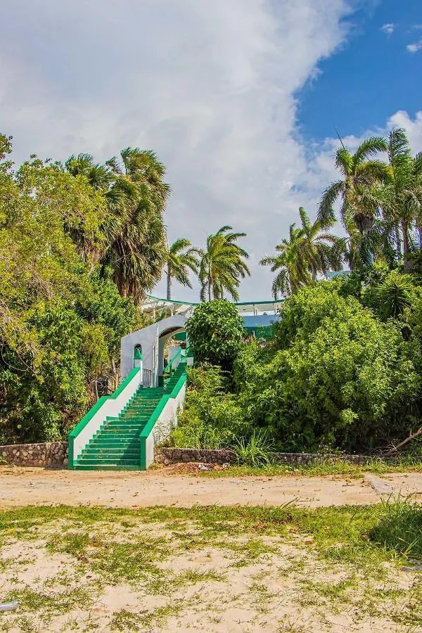 Beach Dreams At Seacastles Montego Bay
